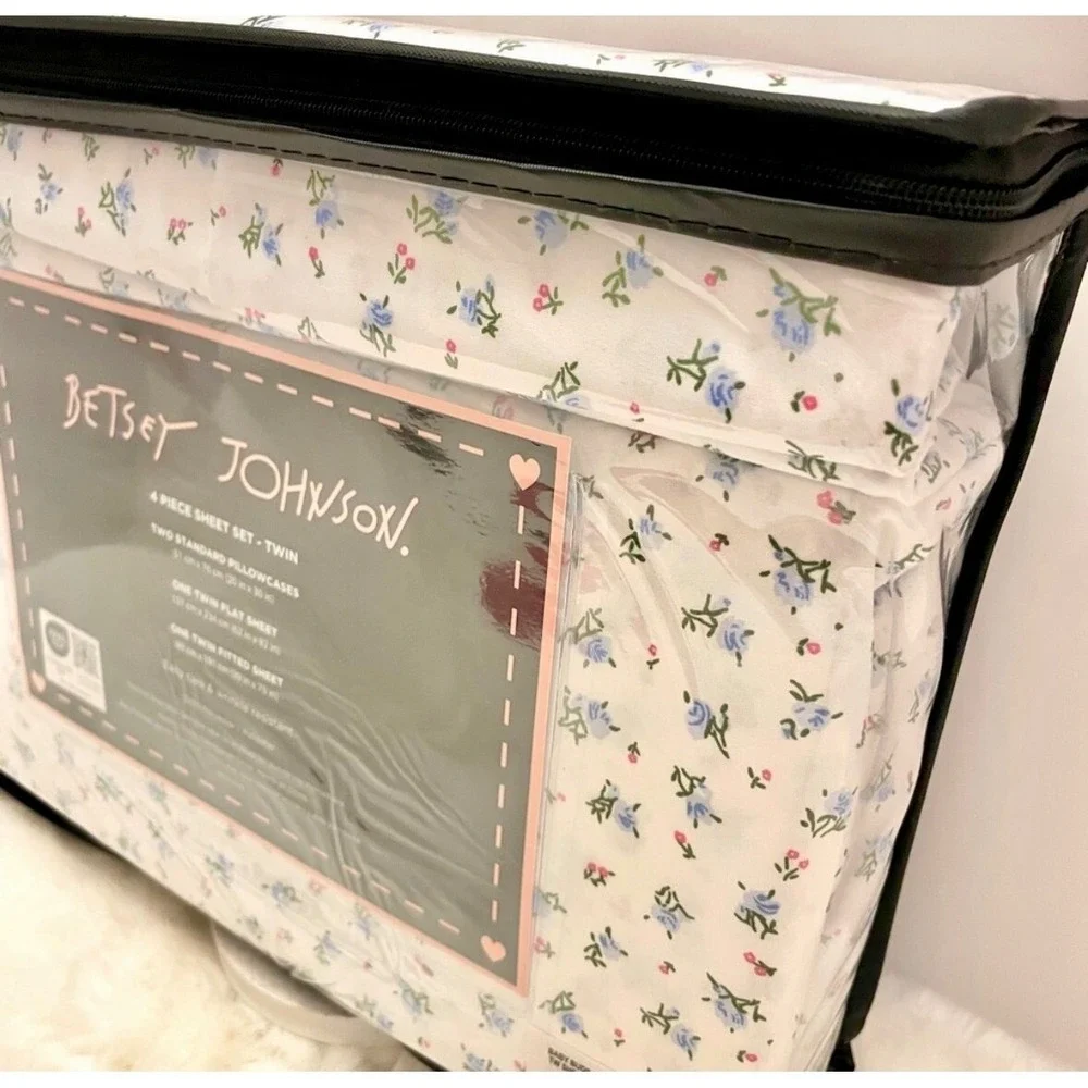 Betsey Johnson‎ Floral Sheet Set Twin 4 Piece Bonus Pillowcase Super Soft
